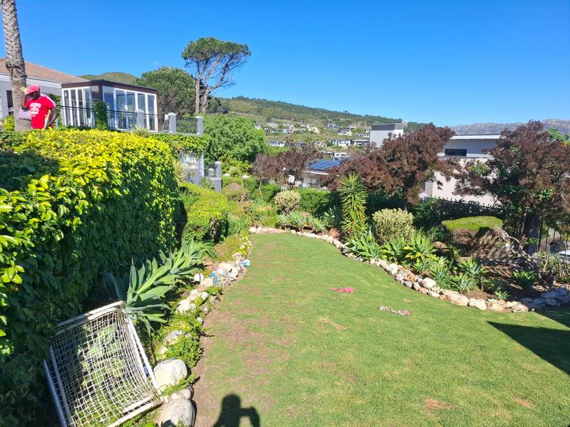 To Let 4 Bedroom Property for Rent in Dennegeur Western Cape